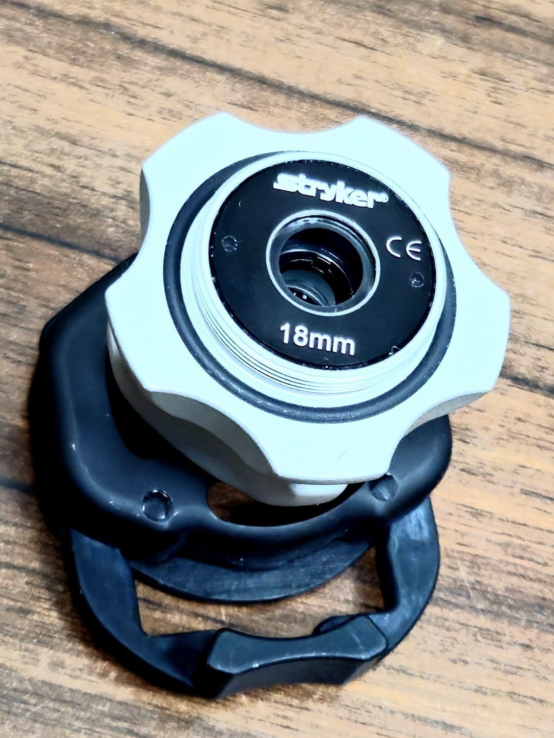 Stryker 18mm C-Mount HD Camera Coupler 1488-020-122 Style - Used...