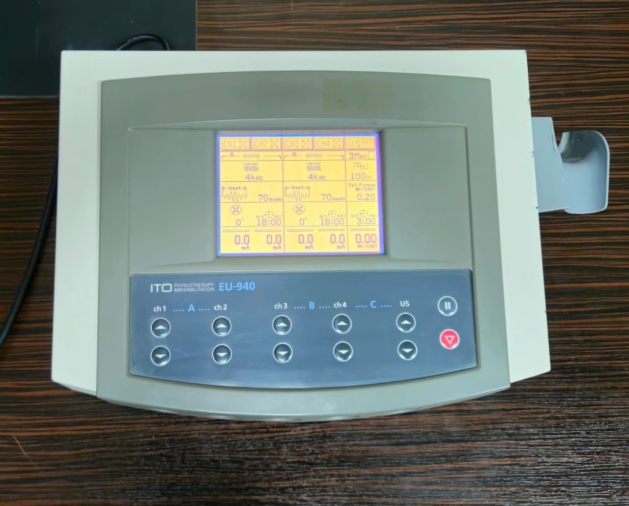 ITO EU-940 Electrotherapy Ultrasound Combination Physiotherapy Unit Tested