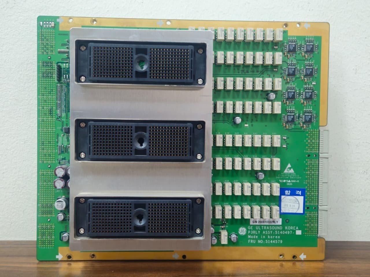 GE LOGIQ P5 Ultrasound P3RLY Assembly Board 5140497 / 5144579-3 Tested Powers On