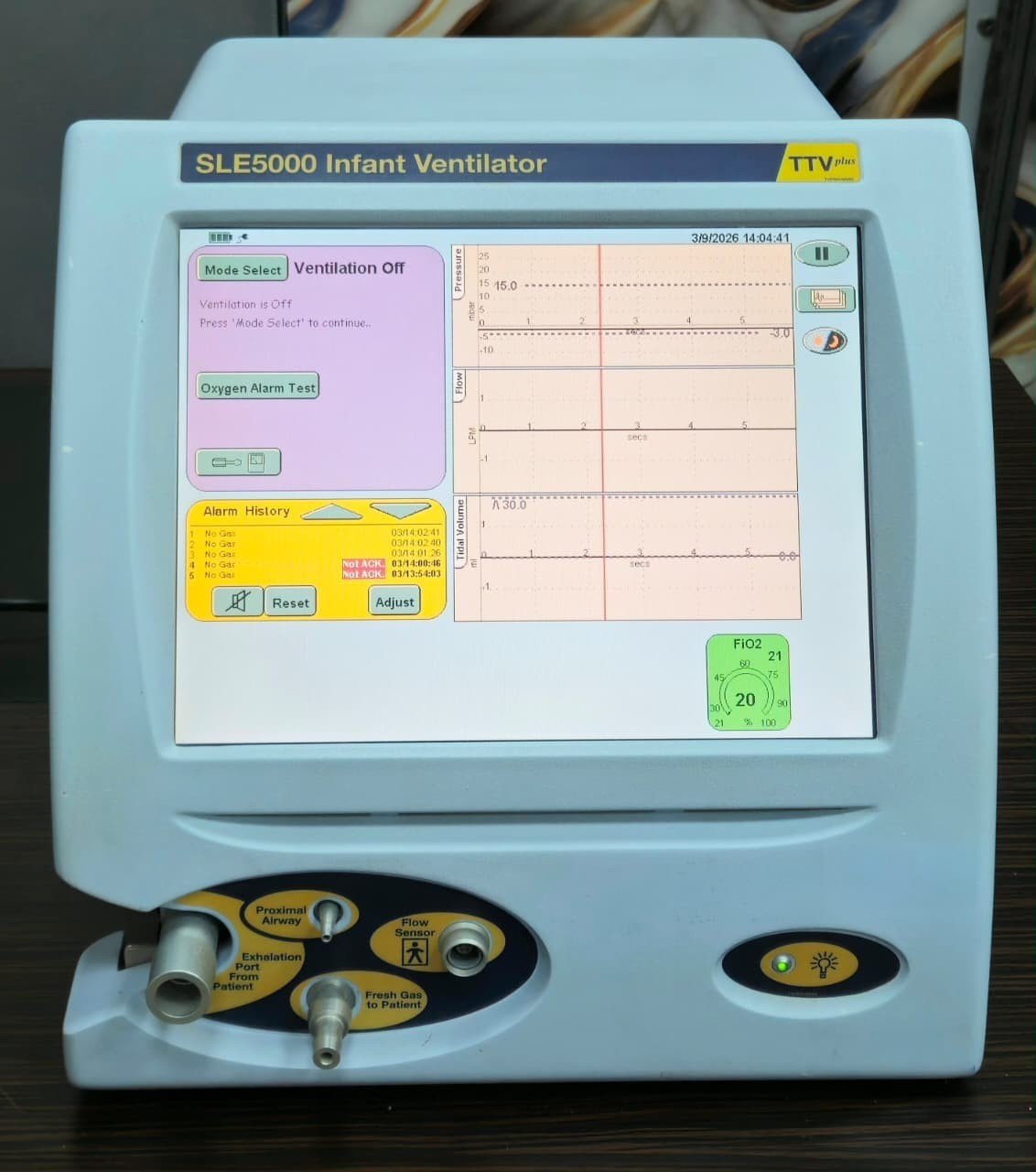 SLE SLE5000 Infant Neonatal Ventilator TTV Plus Model M-1