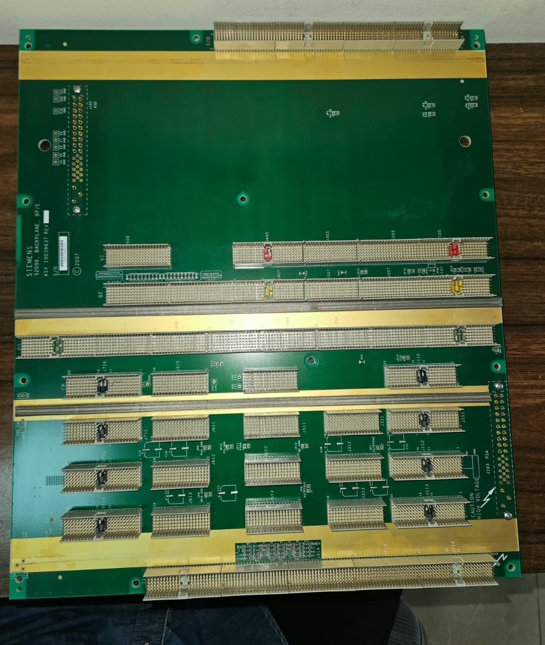 Siemens Acuson S2000 Ultrasound Backplane Board BP/E 10039637 Rev 10